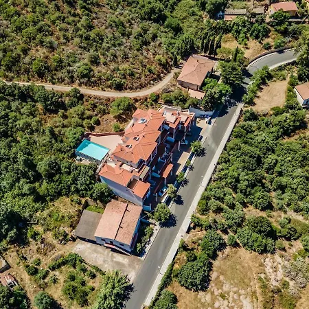 Apartment Suono Del Blu Nel Con Piscina A