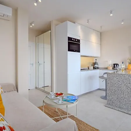 Apartment Suono Del Blu Nel Con Piscina A Badesi